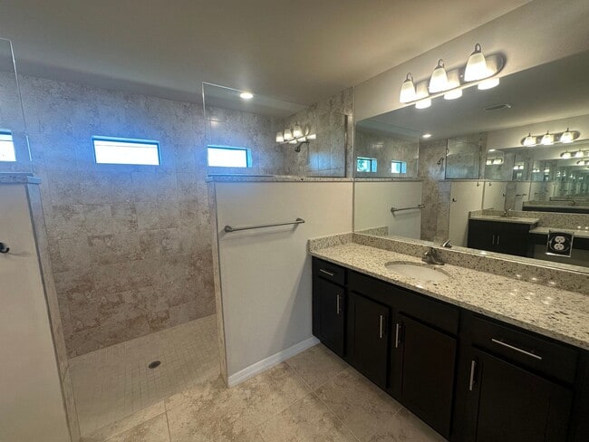 Photo - 4 Bedroom 2 Bathroom 3 Car Garage- NW Cape... House