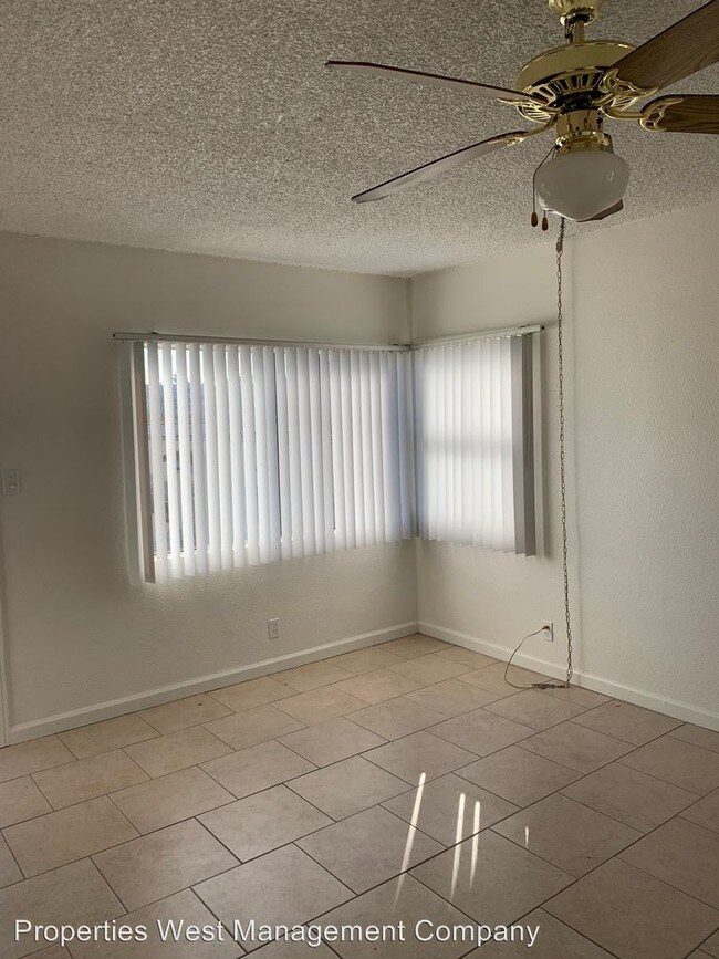Foto del edificio - 672-678 W 14th St
