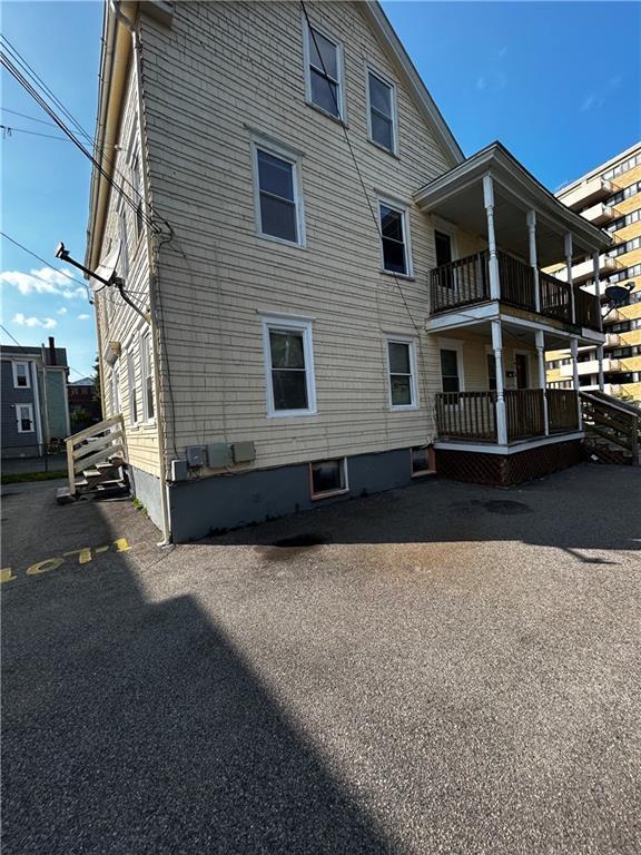 107 Earle St Unit A, Woonsocket, RI 02895 - Room for Rent in Woonsocket ...