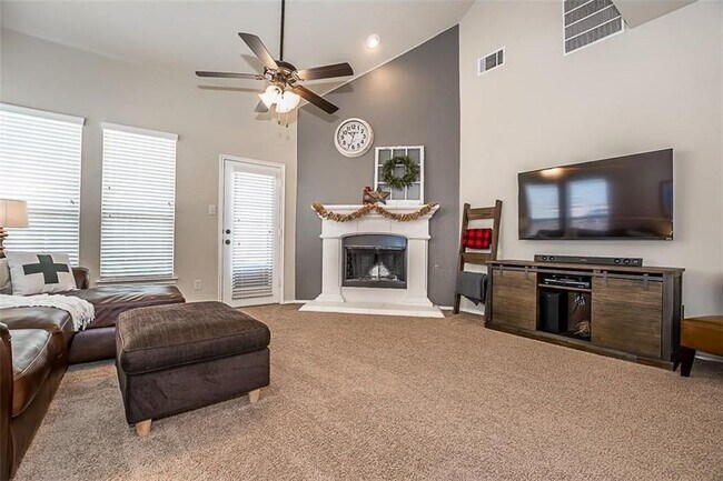 Building Photo - 1460 Brewer Ln