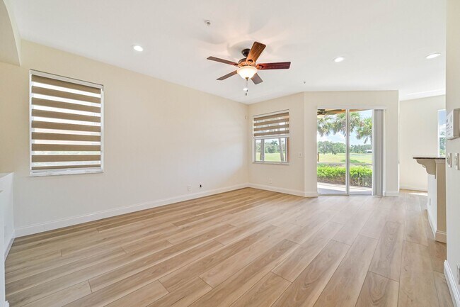 Building Photo - ~ Waterfront Condo with Garage! ~ High End...