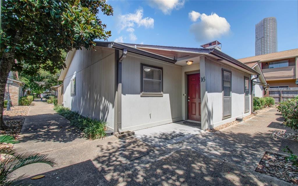 Foto principal - 1917 Augusta Dr