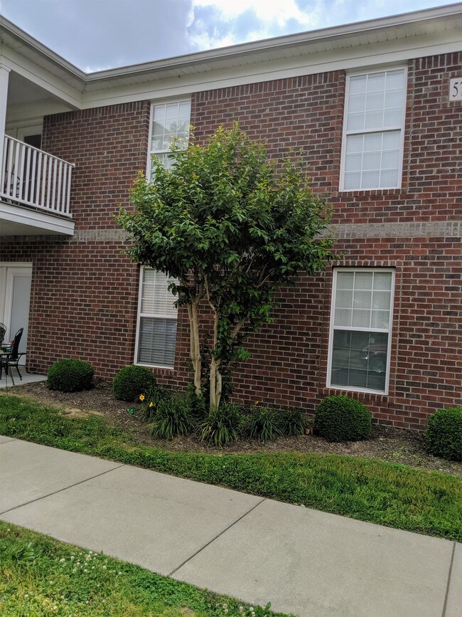 10500 Chariot Run Ct Unit 10500202, Louisville, KY 40272 Apartment