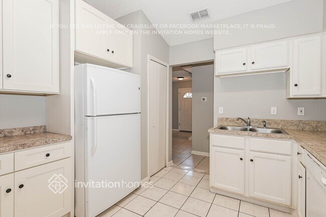 Foto del edificio - 3310 Secret Isle Ln