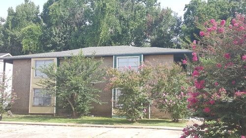 Primary Photo - 504 Marigny Cir