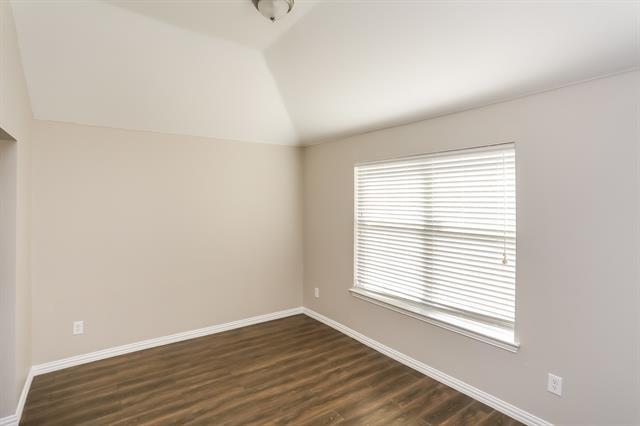 Foto del edificio - 3305 Overstreet Ln