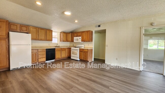 Foto del edificio - 941 Longs Peak St