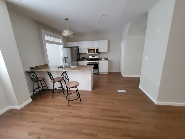 Foto del edificio - 612 Wildwood Pkwy