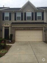 Building Photo - 4710 Mt Royal Ln