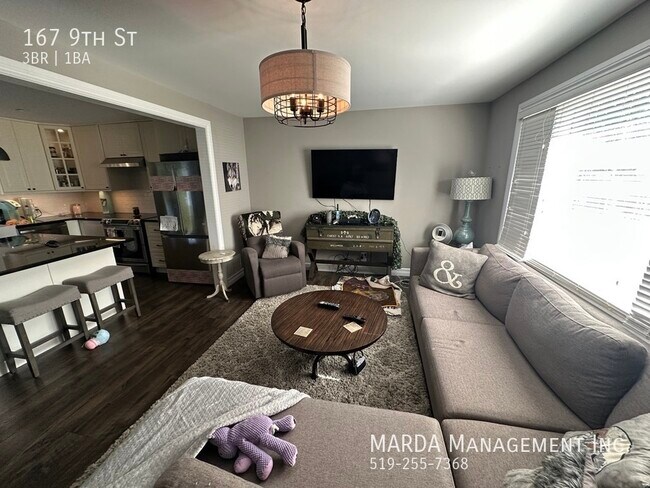 Photo du bâtiment - BEAUTIFUL 3BED 1BATH BUNGALOW IN BELLE RIV...