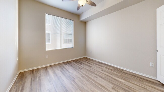 Interior Photo - Verano at Rancho Cucamonga Town Square