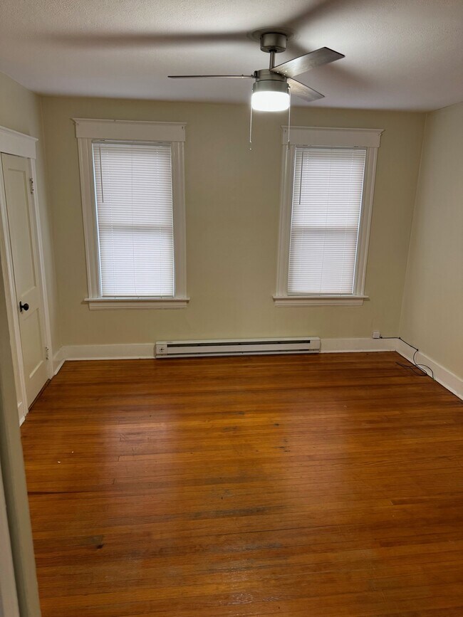 Foto del edificio - 18 Derby St