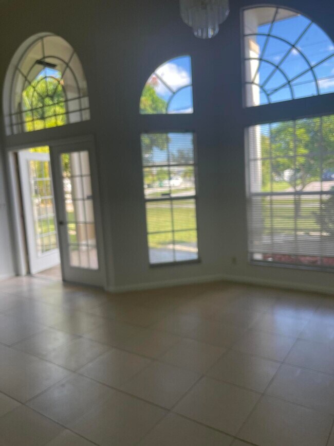 Foto del edificio - 3074 SW Savona Blvd