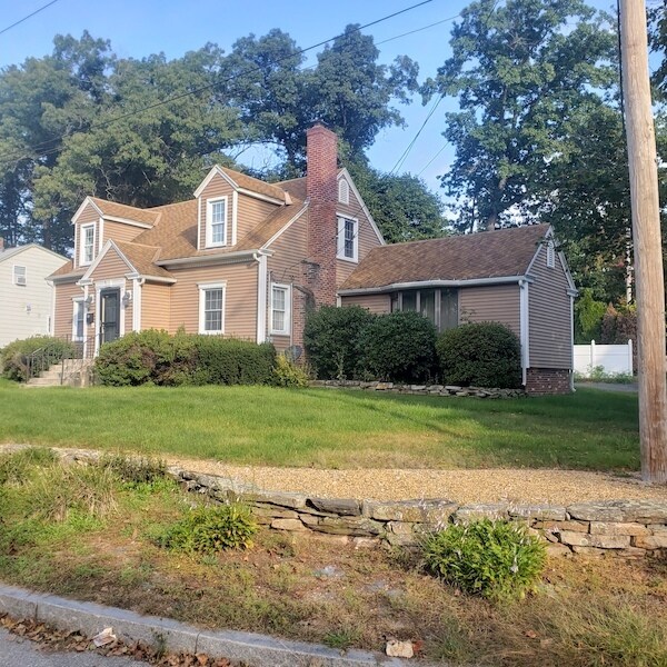 Building Photo - 11 Fisher Rd
