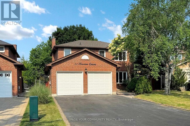 Building Photo - 51 Houseman Crescent