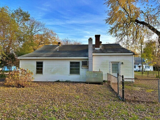 Foto del edificio - Rancher with Large Back Yard!