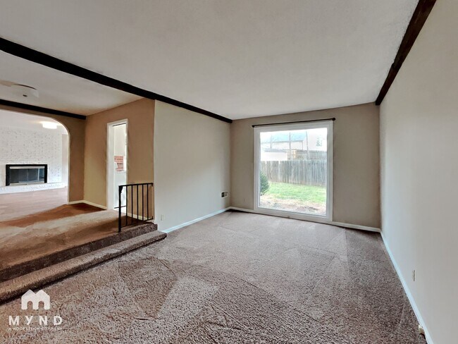 Foto del edificio - 988 Hearthstone Dr