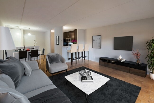 Living Room - Radcliffe House