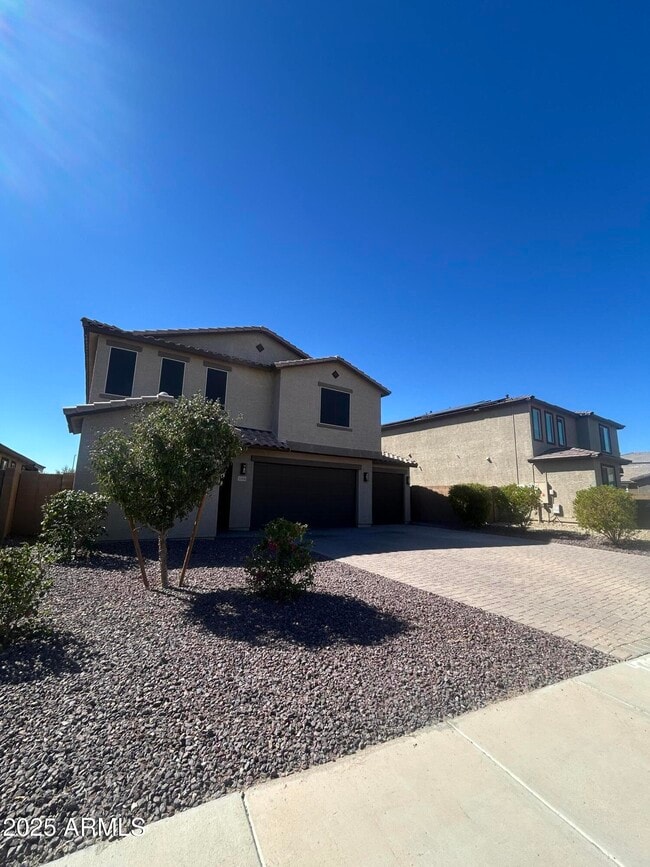 Building Photo - 25930 N Thornhill Dr