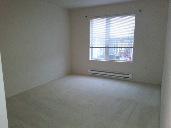 Foto del edificio - 4343 Roosevelt Way NE