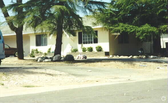Foto del edificio - 16213-16215 Spruce St