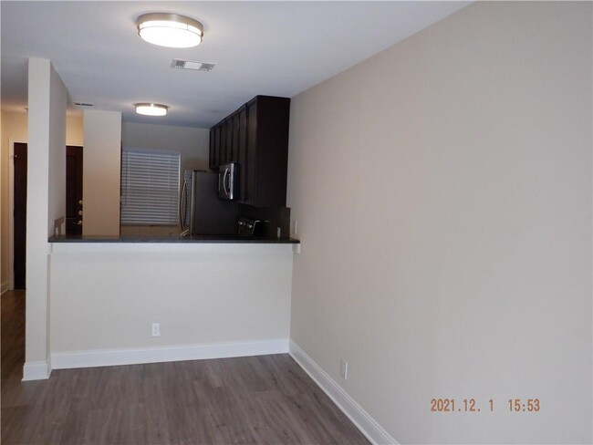 Foto del edificio - 1207 Southport Dr
