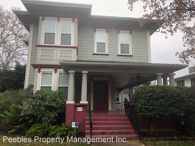Building Photo - 5 br, 2 bath House - 491 E 4th st.
