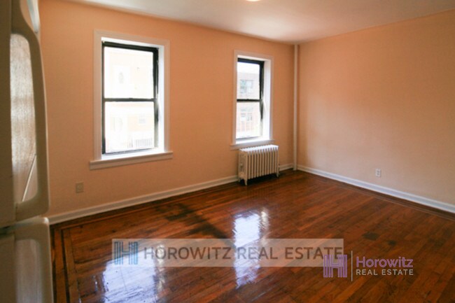 Building Photo - 3744 61st St
