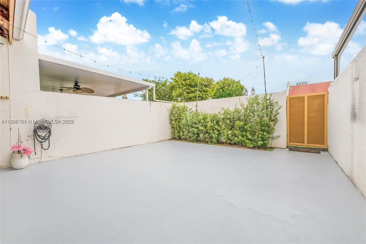 Foto del edificio - 13167 SW 11th Lane Cir