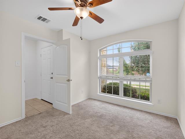 Building Photo - 802 Platinum Dr
