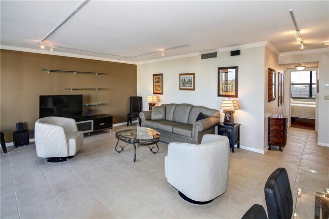 Foto del edificio - 936 Intracoastal Dr