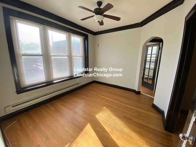 Building Photo - 3034 N Ashland Ave