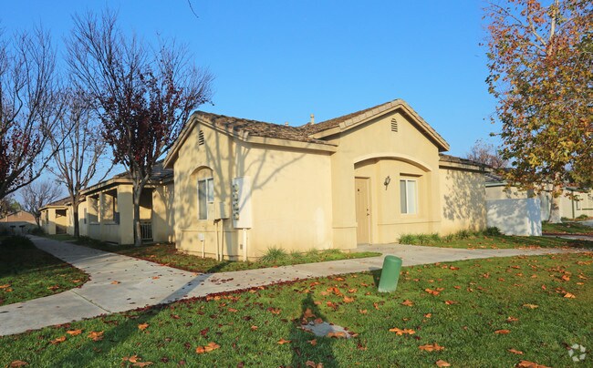 Building - Liberty Park Apartments
