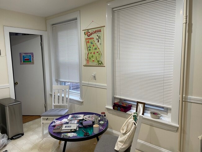 Foto del edificio - 52 Temple St