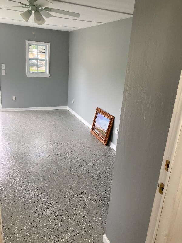 Foto principal - 165 Randall Ave