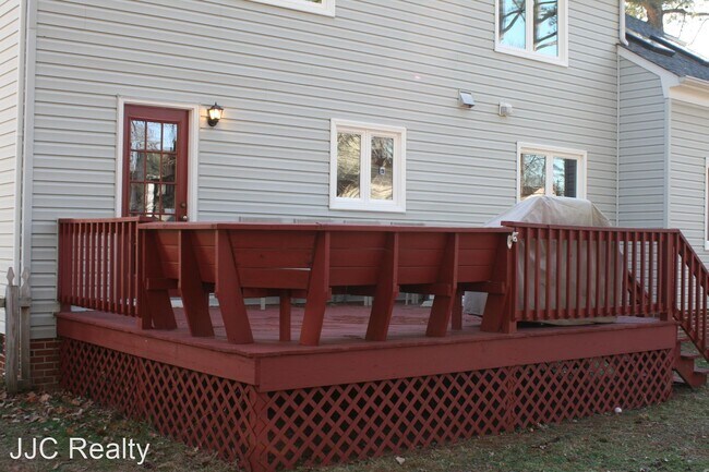 Foto del edificio - 4 br, 2.5 bath House - 104 Conway Court