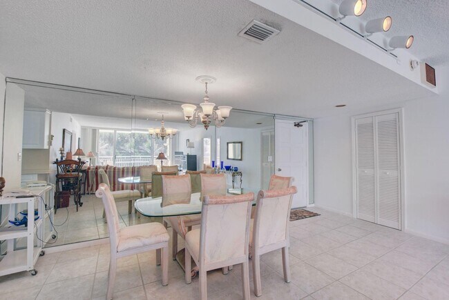 Foto del edificio - 2780 S Ocean Blvd