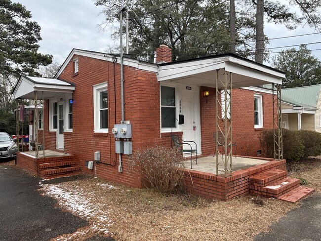 Building Photo - 200-A N Virginia Ave