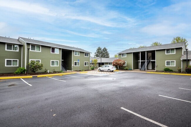 Building Photo - 1209 N Springbrook-#1209