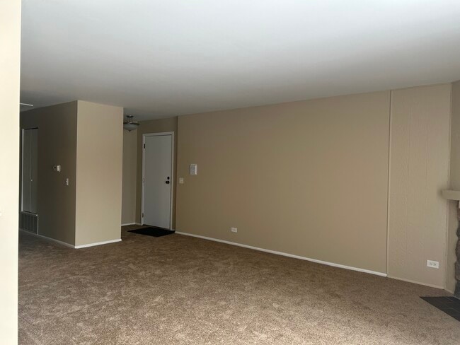 Building Photo - 28 Regent Cir