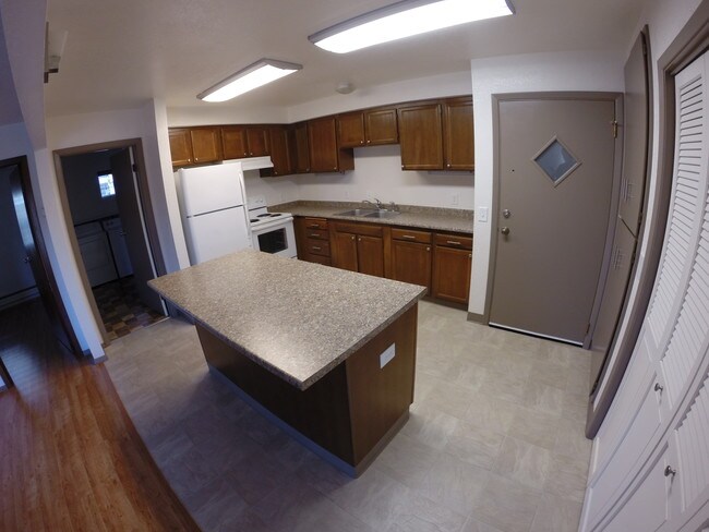 Foto del edificio - 2109 Central Ave