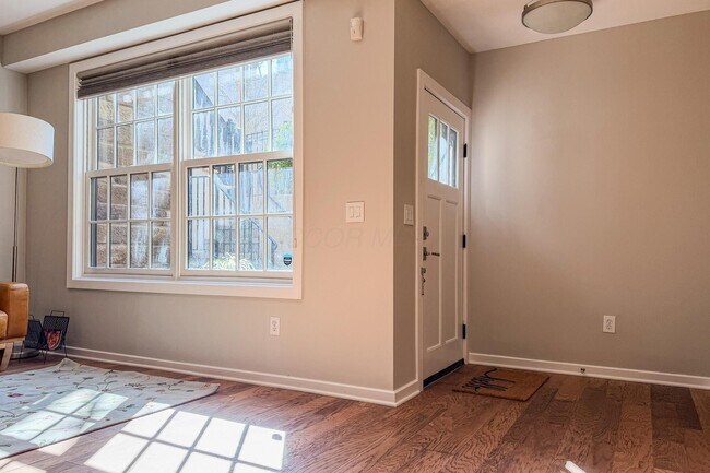 Foto del edificio - 190 E Gay St