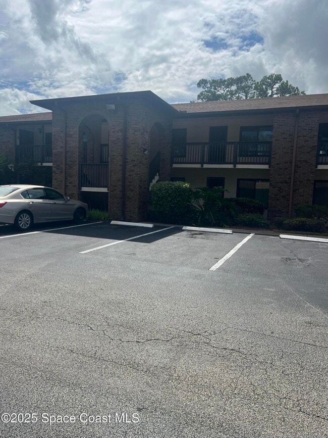 Building Photo - 1515 Huntington Ln