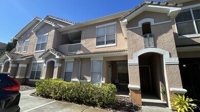 Building Photo - 17952 Villa Creek Dr