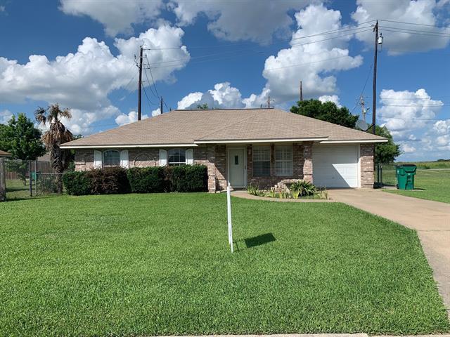 Primary Photo - 505 Briar Creek Dr