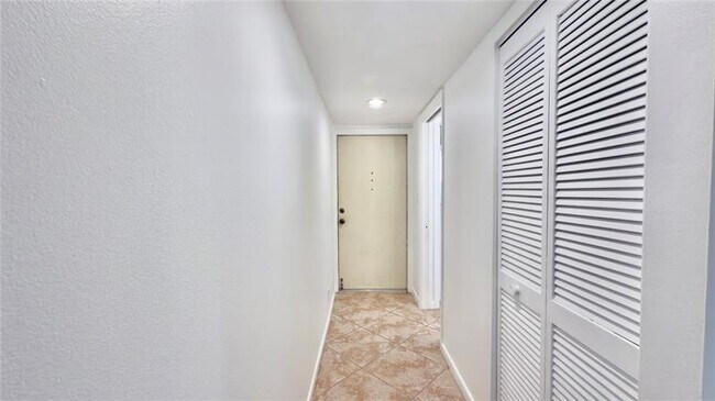 Foto del edificio - 2941 SW 87th Ave