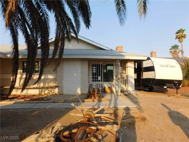 Foto del edificio - 1001 Shadow Mountain Pl