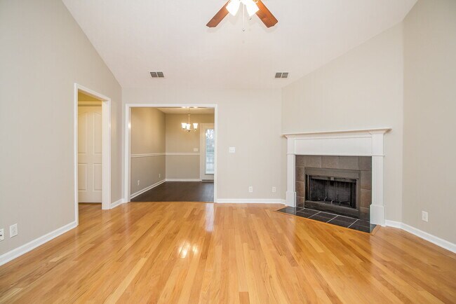 Foto del edificio - 1211 Azure Way