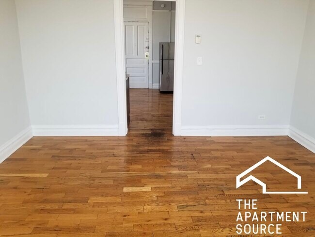 Foto del edificio - 2215 S Albany Ave