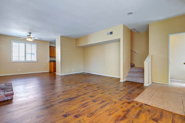 Building Photo - 13901 Olive View Ln